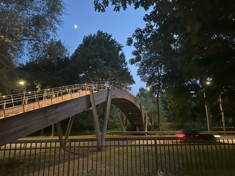 wolkatbrug ETZ Tilburg zij-aanzicht